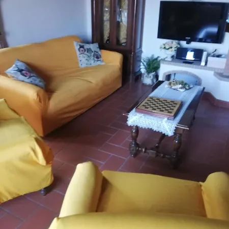 Casa Vittoria 度假居 Verni